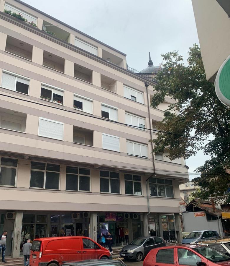 Zara Apartman Krusevac - Centar Apartment ภายนอก รูปภาพ