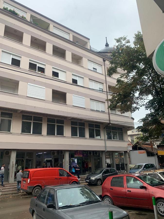 Zara Apartman Krusevac - Centar Apartment ภายนอก รูปภาพ